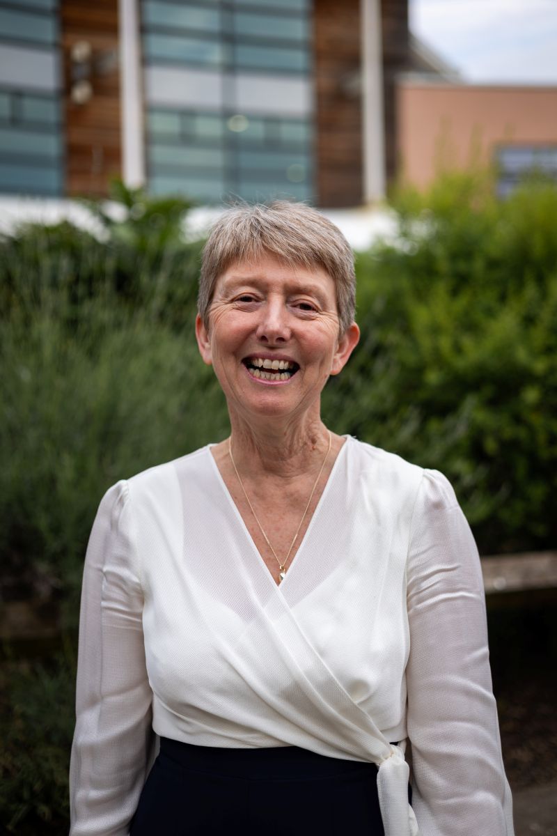 Sian Hampton